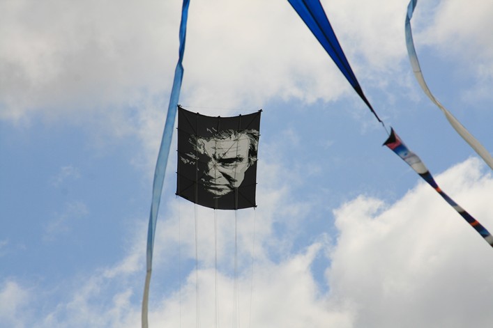 Malmesbury Kite Festival, 23-24 July, 2011 - 11mal24img056.jpg