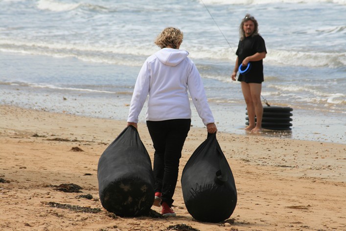Notre Dame Kite Festival, France, 7-10 July 2011 - 11not09img075.jpg
